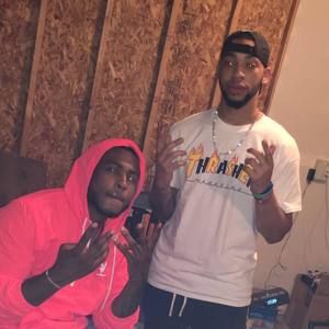 Meet your Posher, Desmond